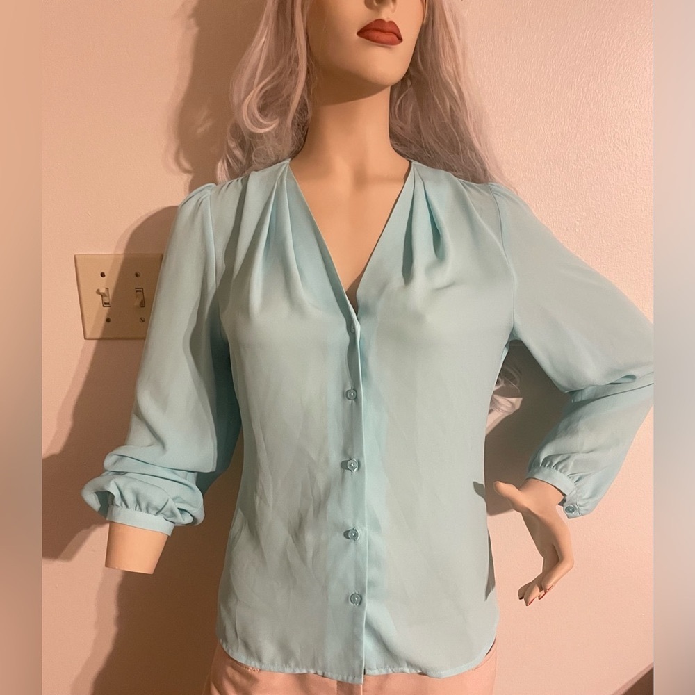 Express longsleeve vneck blue top